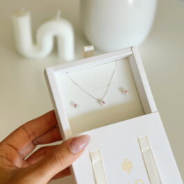 Conjunto collar punto de luz y caravanas punto de luz Rosa